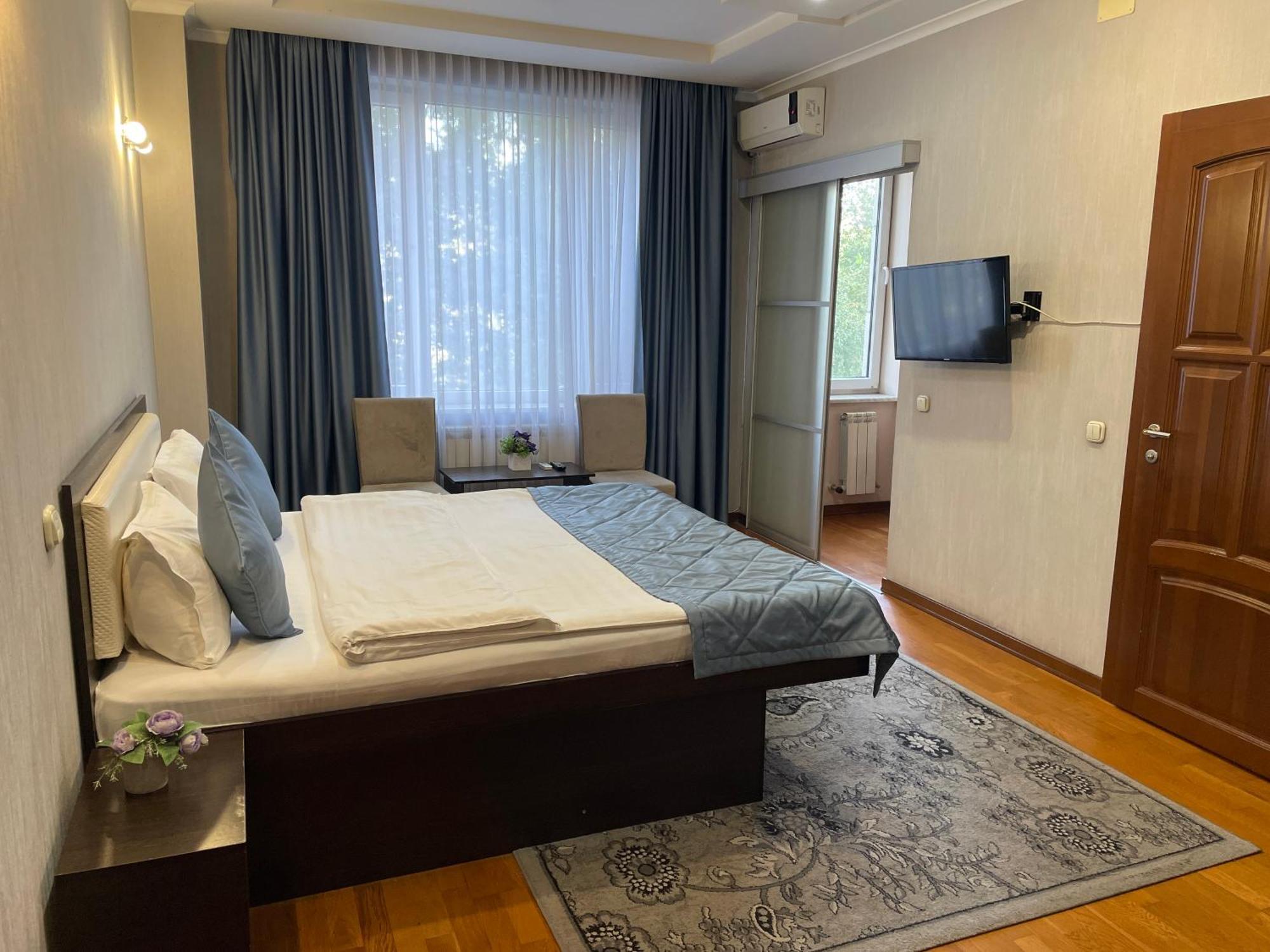Apartment 5 阿拉木图 外观 照片